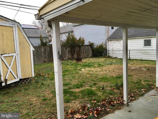 3503 SOLLERS POINT RD, Dundalk, MD 21222