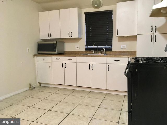 3503 SOLLERS POINT RD, Dundalk, MD 21222