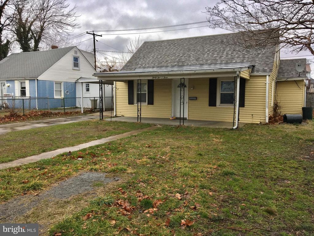 3503 SOLLERS POINT RD, Dundalk, MD 21222