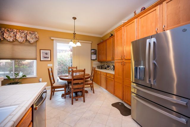 2006 Butterfield Ln, Lincoln, CA 95648