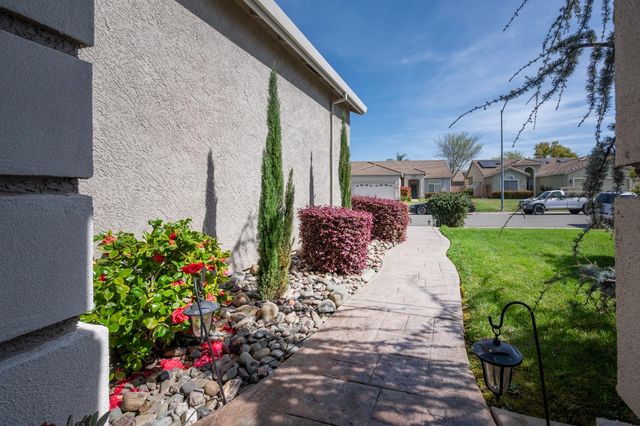 2006 Butterfield Ln, Lincoln, CA 95648