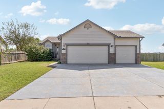 11005 E Fawn Grove St., Wichita, KS 67207