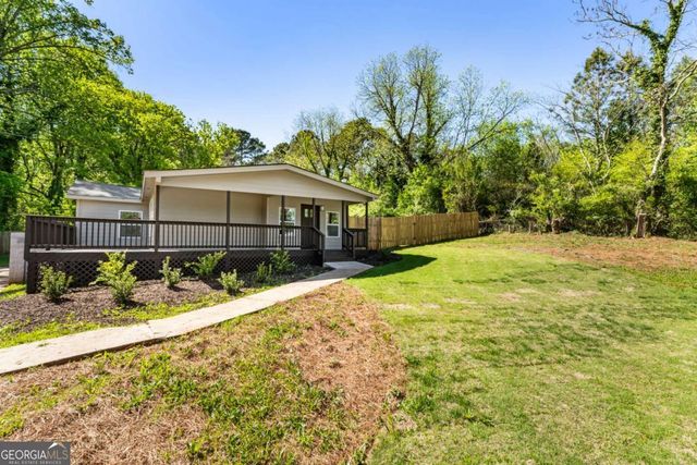 8859 Thomas Road, Jonesboro, GA 30238