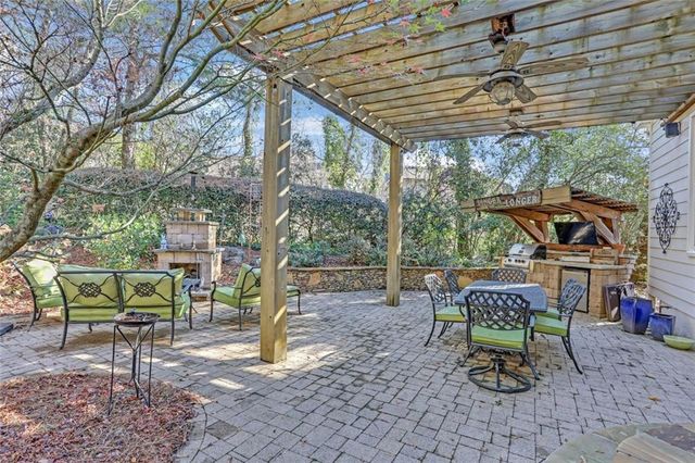 3352 Fieldwood SE Drive, Smyrna, GA 30080