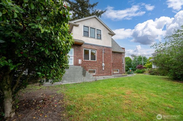 1543 31st Avenue S, Seattle, WA 98144