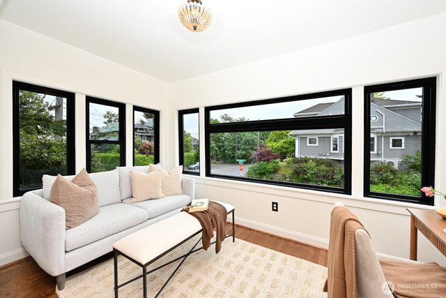 1543 31st Avenue S, Seattle, WA 98144
