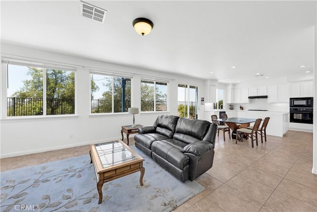 28195 Juniper Tree, Menifee, CA 92585