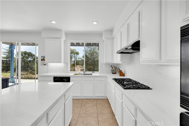 28195 Juniper Tree, Menifee, CA 92585
