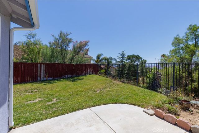 28195 Juniper Tree, Menifee, CA 92585