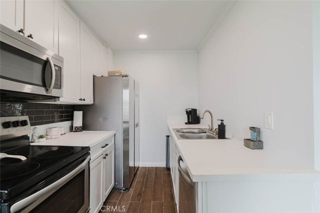 3734 S Canfield 330, Los Angeles, CA 90034