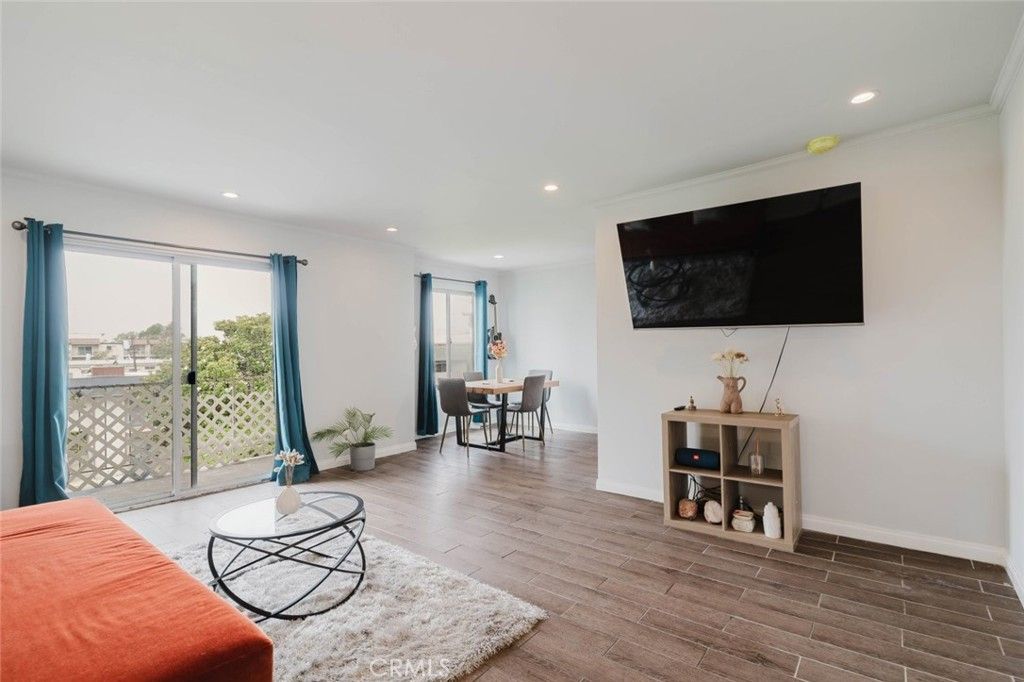 3734 S Canfield 330, Los Angeles, CA 90034