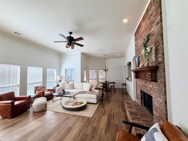 10261 Limbercost Lane, Frisco, TX 75035