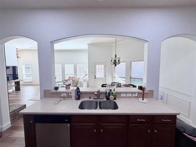 10261 Limbercost Lane, Frisco, TX 75035