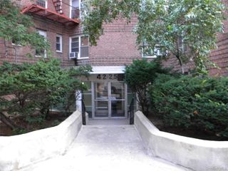 42-25 80th Street 5P, Elmhurst, NY 11373