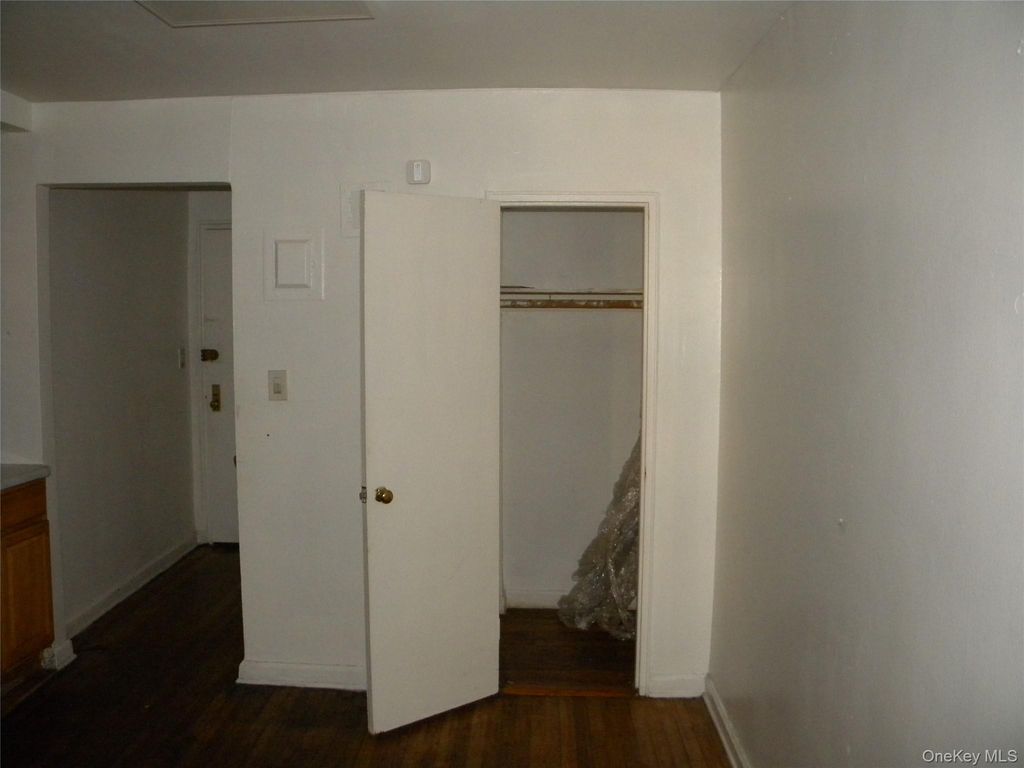 42-25 80th Street 5P, Elmhurst, NY 11373 — photo 4