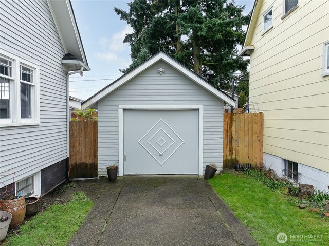 3717 Wetmore Avenue, Everett, WA 98201