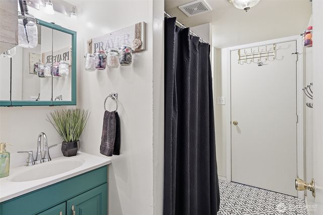 3717 Wetmore Avenue, Everett, WA 98201