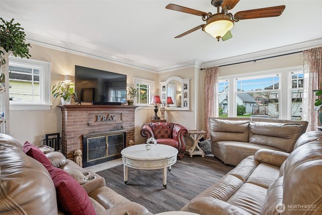 3717 Wetmore Avenue, Everett, WA 98201