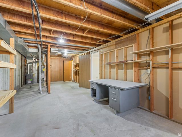 8036 S 2575 E, South Weber, UT 84405