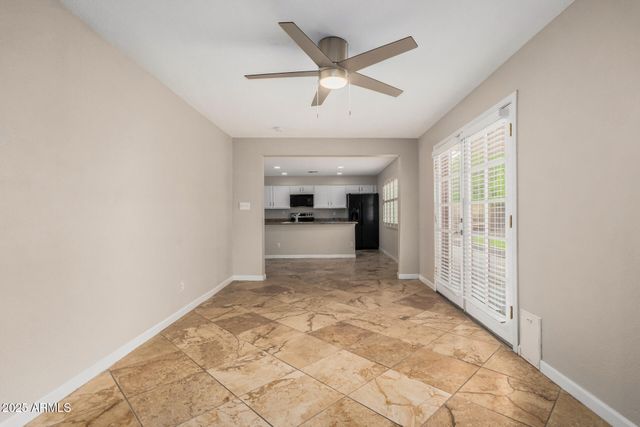 11825 S Coconino Street, Phoenix, AZ 85044