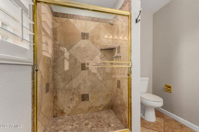 11825 S Coconino Street, Phoenix, AZ 85044