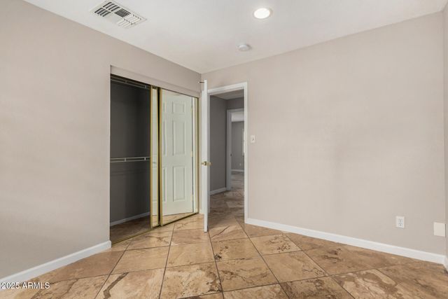 11825 S Coconino Street, Phoenix, AZ 85044