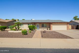 11825 S Coconino Street, Phoenix, AZ 85044
