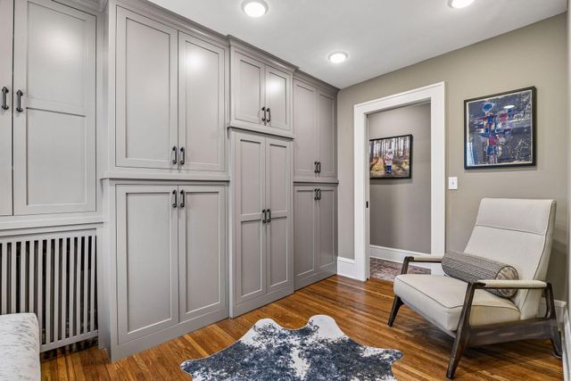 4000 Zenith Avenue S, Minneapolis, MN 55410