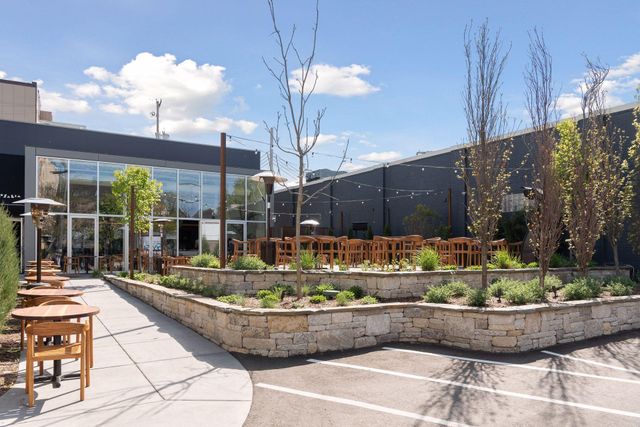 4000 Zenith Avenue S, Minneapolis, MN 55410