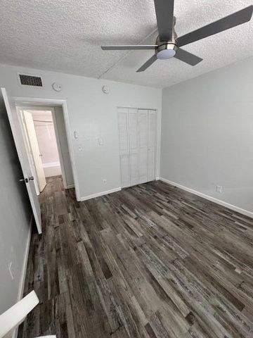 751 Pine Drive 104, Pompano Beach, FL 33060