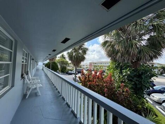 751 Pine Drive 104, Pompano Beach, FL 33060