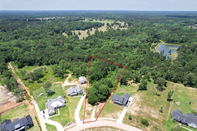 120 Quiet Springs Trail, Willis, TX 77378