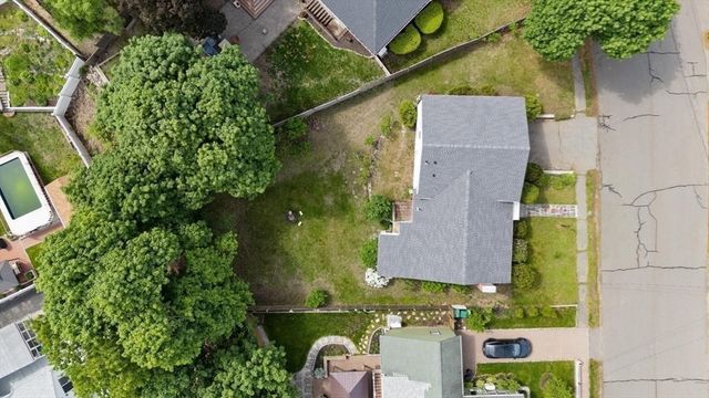 36 Ripley Rd, Medford, MA 02155