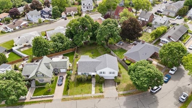 36 Ripley Rd, Medford, MA 02155