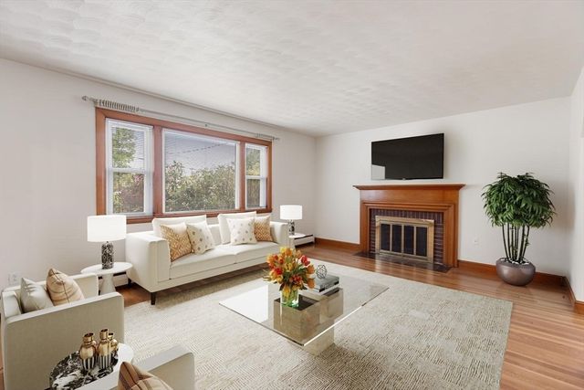36 Ripley Rd, Medford, MA 02155