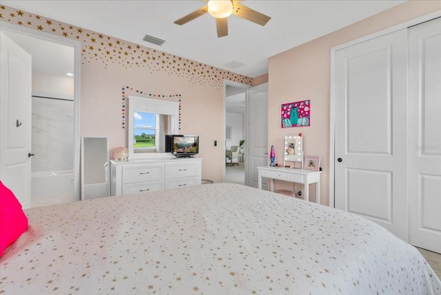 16419 PAYNES MILL DRIVE, Lakewood Ranch, FL 34211