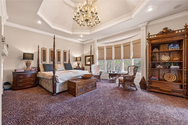 900 Beau Chalet Drive, Bentonville, AR 72713