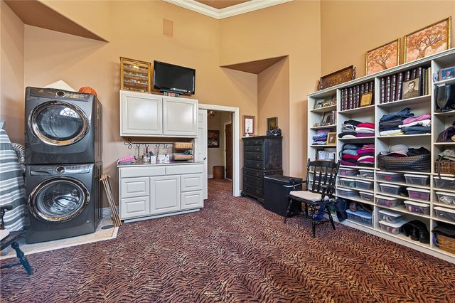 900 Beau Chalet Drive, Bentonville, AR 72713