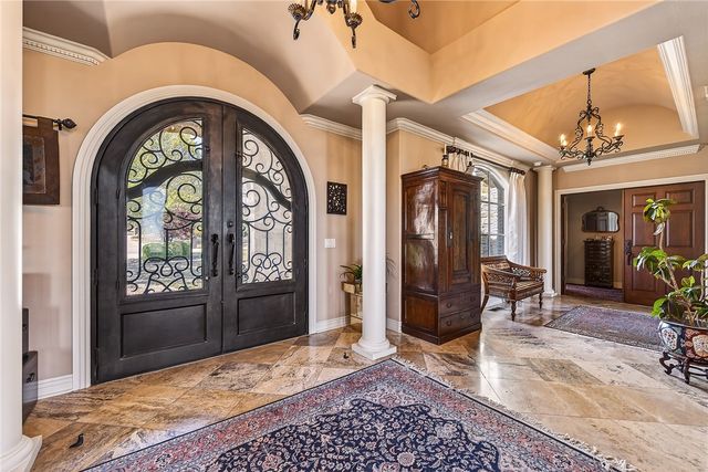 900 Beau Chalet Drive, Bentonville, AR 72713