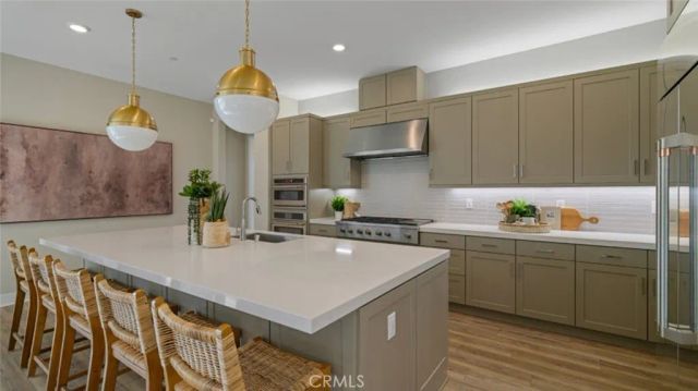 29409 Via Diamante, Valencia, CA 91354