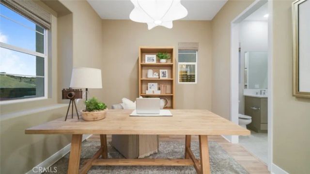 29409 Via Diamante, Valencia, CA 91354