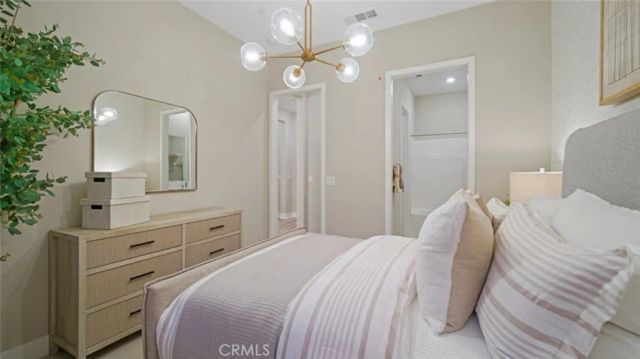 29409 Via Diamante, Valencia, CA 91354