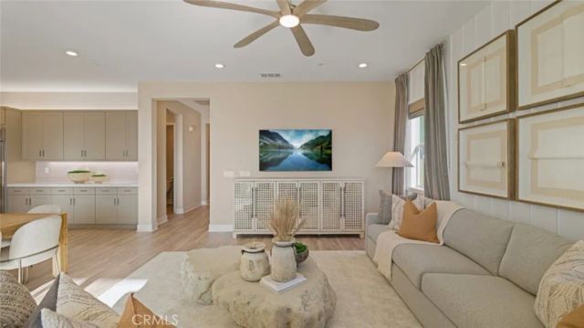 29409 Via Diamante, Valencia, CA 91354