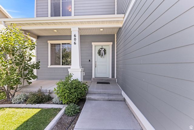 606 S RAVENWOOD LN, Saratoga Springs, UT 84045