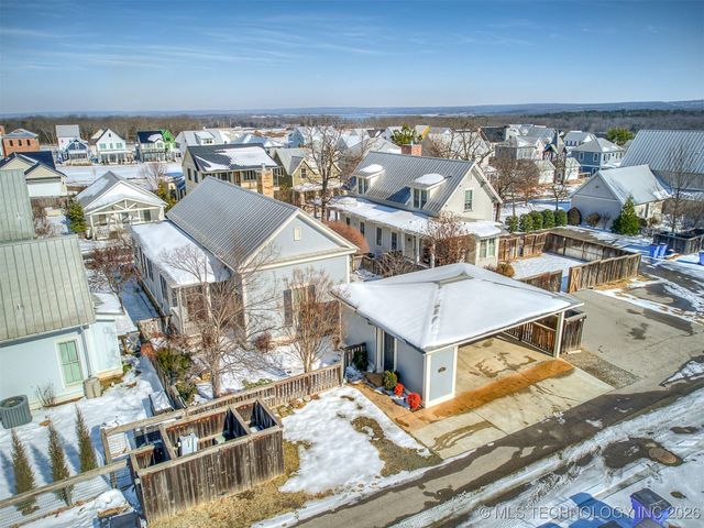 58 Boardwalk, Carlton Landing, OK 74432