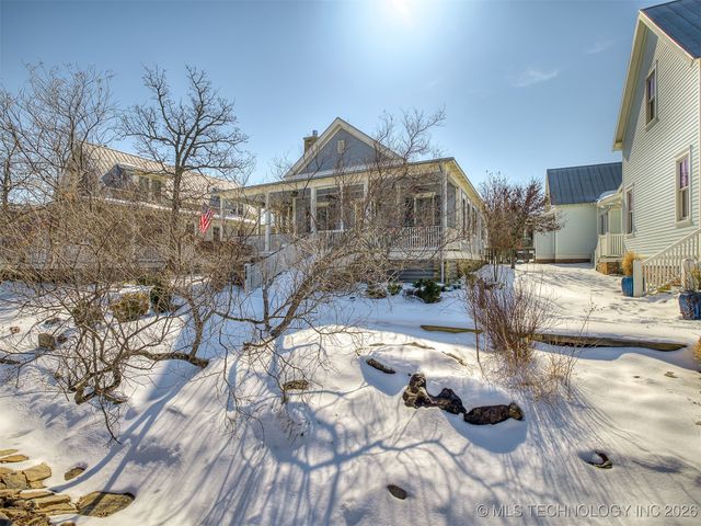 58 Boardwalk, Carlton Landing, OK 74432