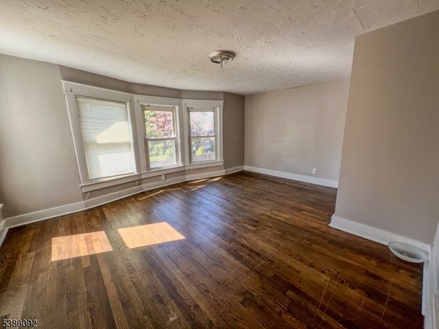 40 Carlton Ave, Washington Boro, NJ 07882