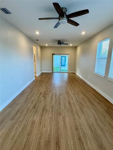 1516 59TH STREET N, St Petersburg, FL 33710