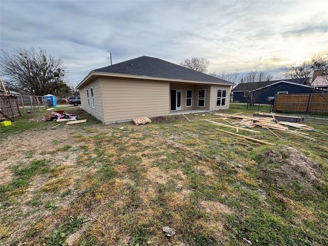 2905 Hemphill Street, Brownwood, TX 76801
