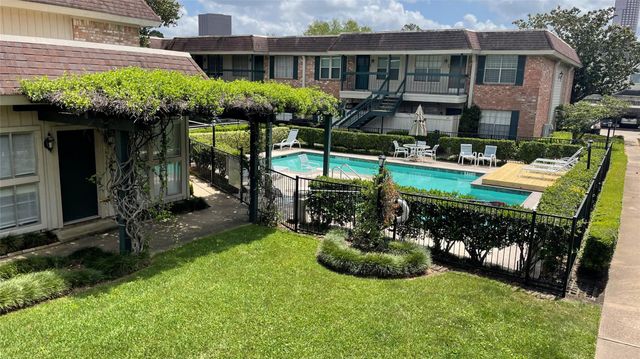845 Augusta Drive 92, Houston, TX 77057